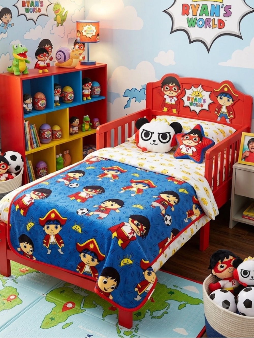 RYAN’S WORLD Plush Blanket SUPER RYAN Pirate & Soccer Player TODDLER 45” X 37”